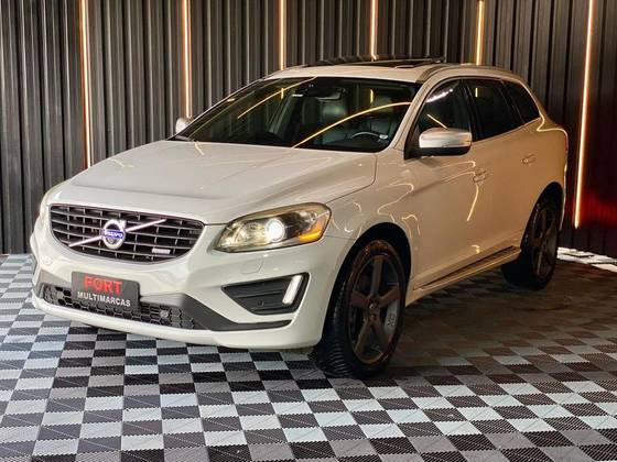 VOLVO XC60 2.0 T5 R DESIGN TURBO GASOLINA 4P AUTOMÁTICO